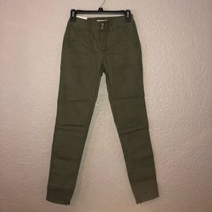 NWT Olive Green Skinny Jeans